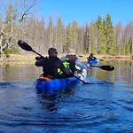 Дом отдыха Wolf Lakeside Lapland