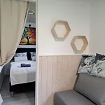 Дом отдыха Wolf Lakeside Lapland