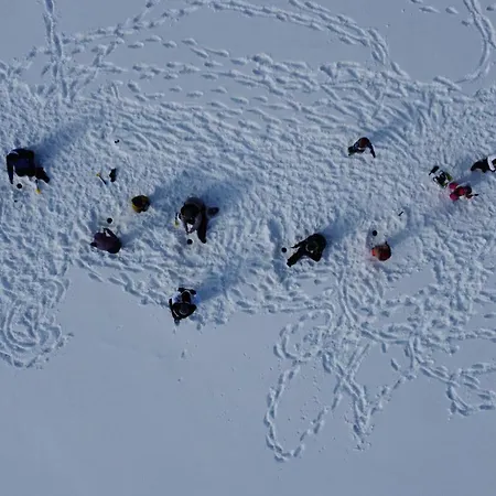 펜션 Wolf Lakeside Lapland *