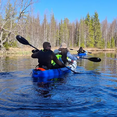 펜션 Wolf Lakeside Lapland