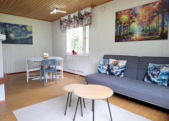 Wolf Lakeside Lapland Rovaniemi