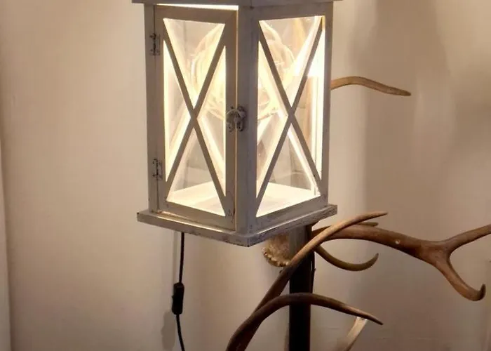 Wolf Lakeside Lapland * Rovaniemi