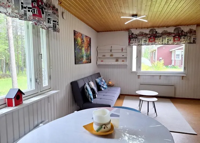 Wolf Lakeside Lapland * Rovaniemi