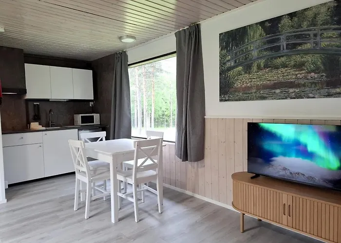 Wolf Lakeside Lapland *